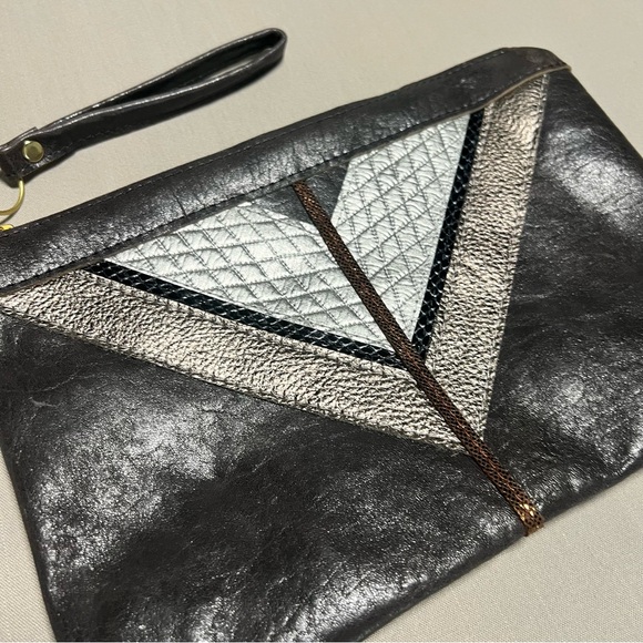 Maya Moon Handmade One-of-a-Kind Recycled Leather Clutch Wristlet Brown Copper - Picture 9 of 16